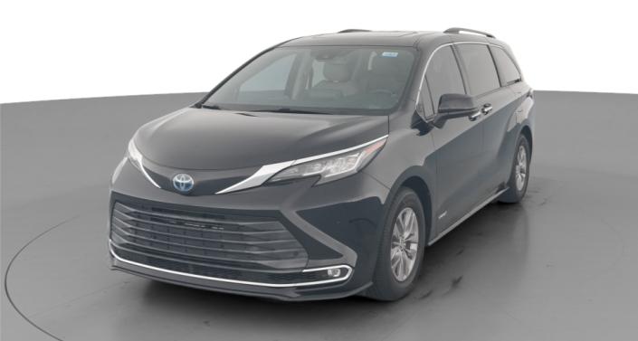 Thumbnail: 2021 Toyota Sienna - 1