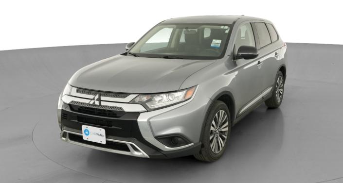 Thumbnail: 2020 Mitsubishi Outlander - 1