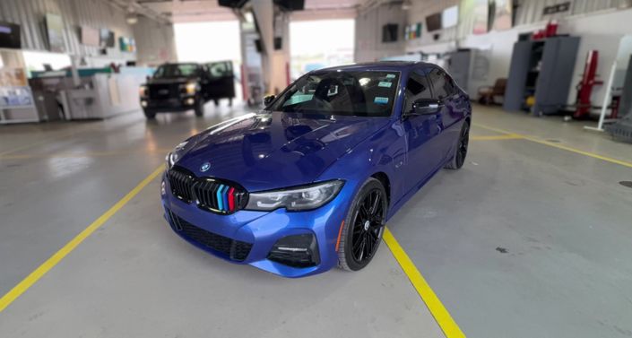 Thumbnail: 2022 BMW 3 Series - 1