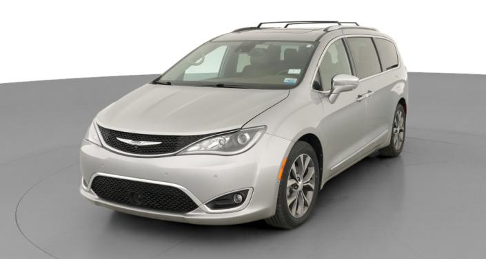 Thumbnail: 2017 Chrysler Pacifica - 1