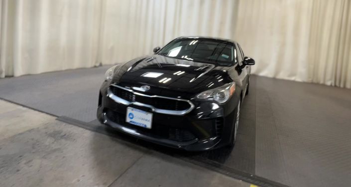 Thumbnail: 2018 Kia Stinger - 1