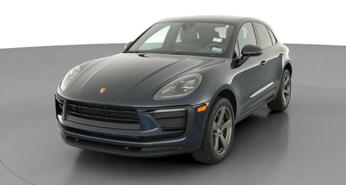 Thumbnail: 2022 Porsche Macan - 1