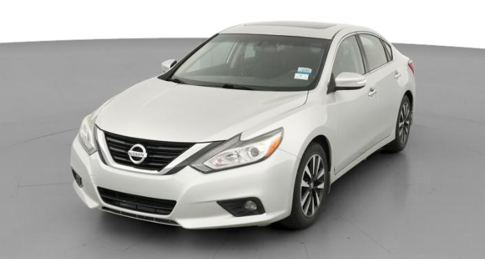 Thumbnail: 2017 Nissan Altima - 1