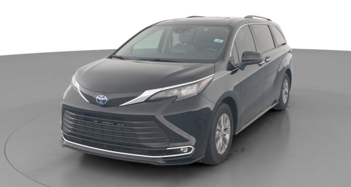 Thumbnail: 2024 Toyota Sienna - 1