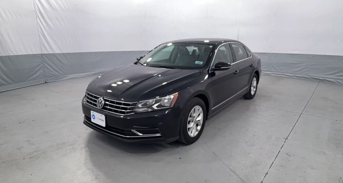Thumbnail: 2017 Volkswagen Passat - 1