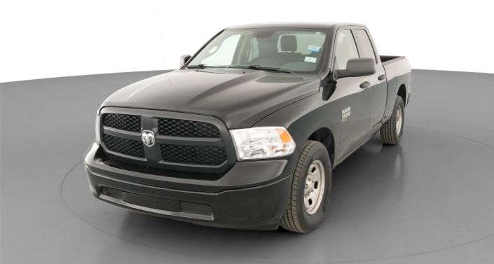 Thumbnail: 2020 RAM 1500 Classic - 1