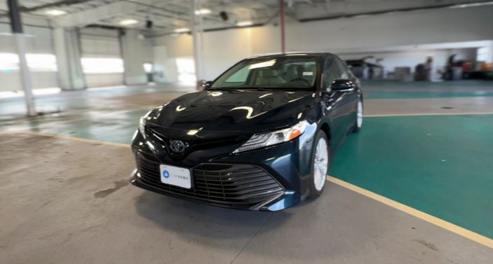 Thumbnail: 2019 Toyota Camry - 1