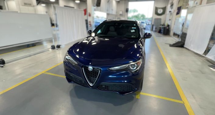 Thumbnail: 2021 Alfa Romeo Stelvio - 1