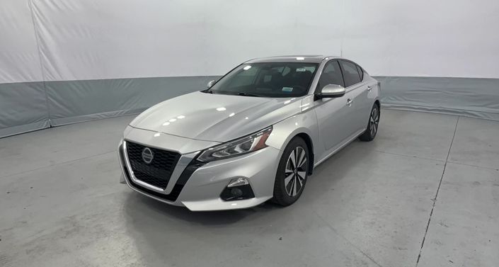 Thumbnail: 2019 Nissan Altima - 1