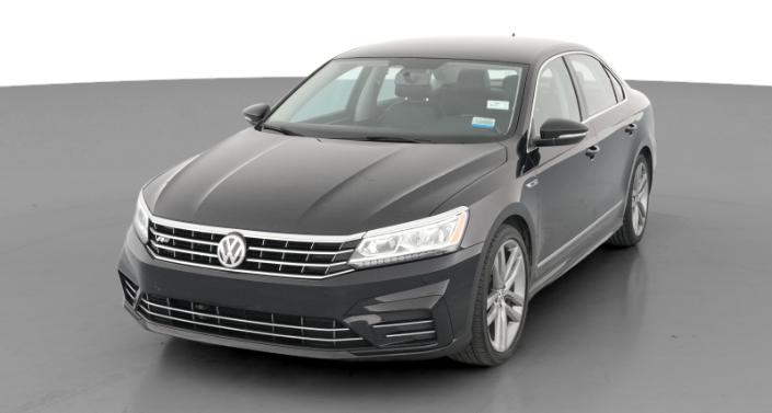 Thumbnail: 2017 Volkswagen Passat - 1