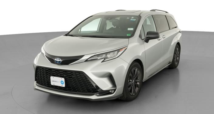 Thumbnail: 2021 Toyota Sienna - 1