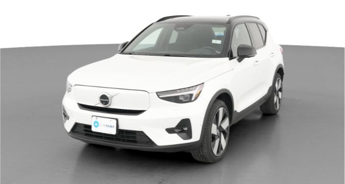 Thumbnail: 2023 Volvo XC40 - 1