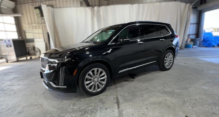 Thumbnail: 2021 Cadillac XT6 - 1