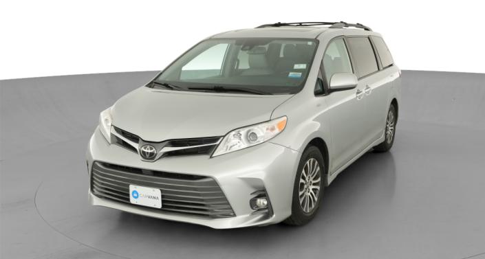 Thumbnail: 2019 Toyota Sienna - 1
