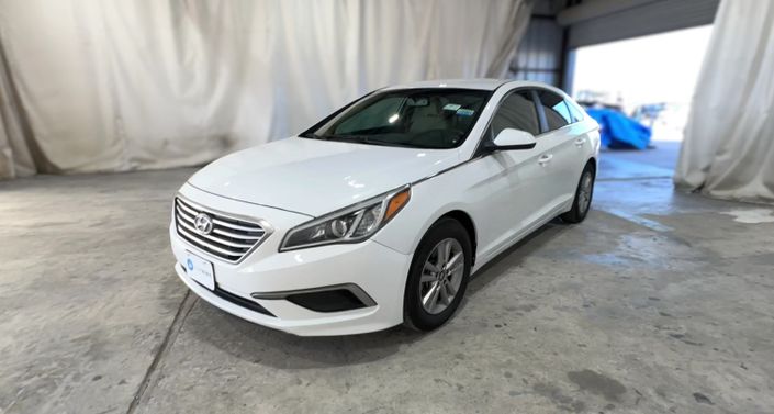 Thumbnail: 2016 Hyundai Sonata - 1