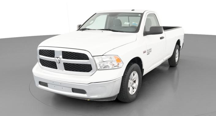 Thumbnail: 2019 RAM 1500 Classic - 1