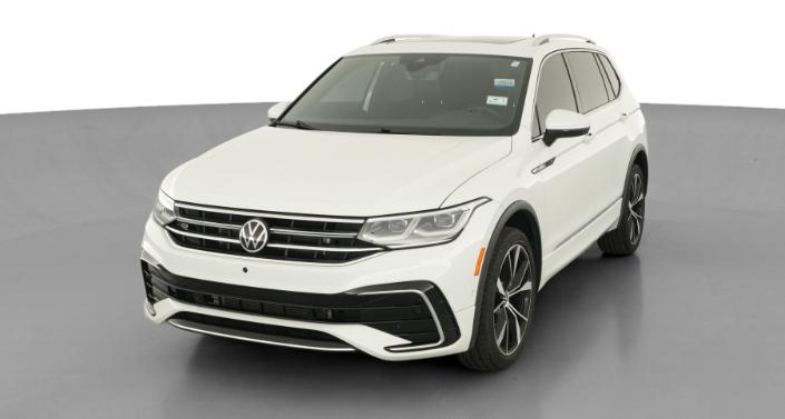 Thumbnail: 2022 Volkswagen Tiguan - 1
