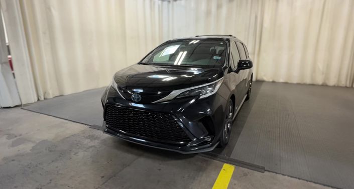 Thumbnail: 2021 Toyota Sienna - 1