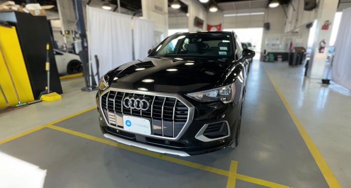 Thumbnail: 2021 Audi Q3 - 1