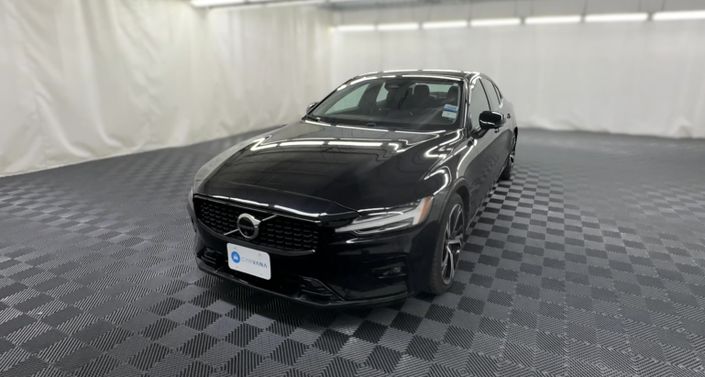 Thumbnail: 2024 Volvo S60 - 1