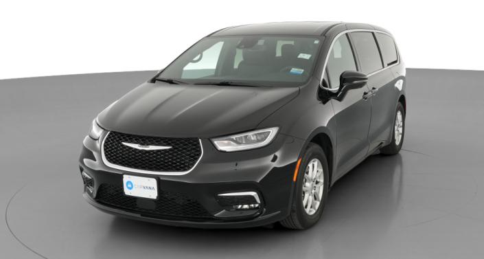 Thumbnail: 2025 Chrysler Pacifica - 1