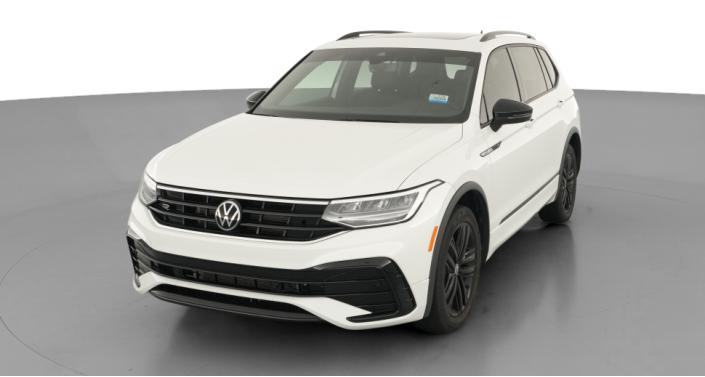 Thumbnail: 2022 Volkswagen Tiguan - 1