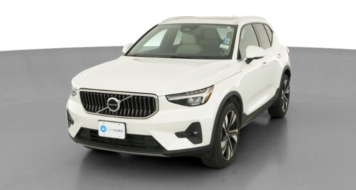 Thumbnail: 2023 Volvo XC40 - 1