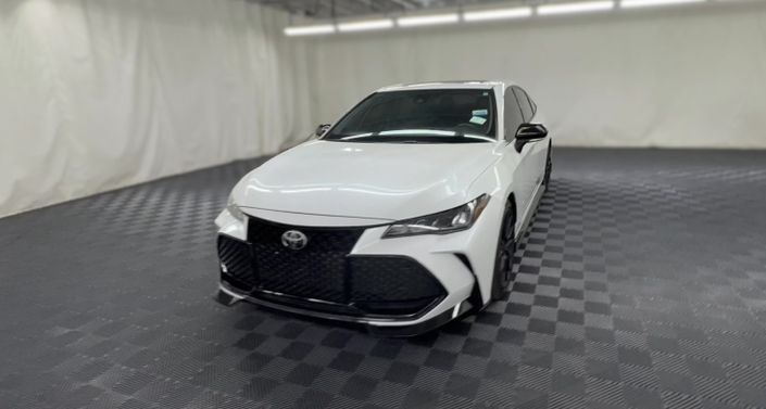 Thumbnail: 2020 Toyota Avalon - 1