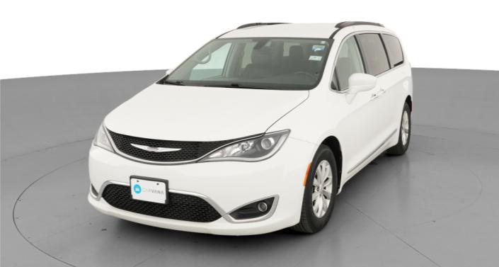 Thumbnail: 2017 Chrysler Pacifica - 1