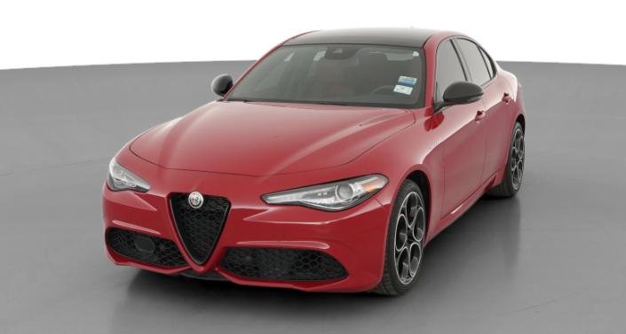 Thumbnail: 2022 Alfa Romeo Giulia - 1
