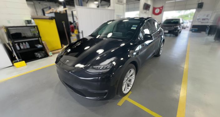 Thumbnail: 2022 Tesla Model Y - 1