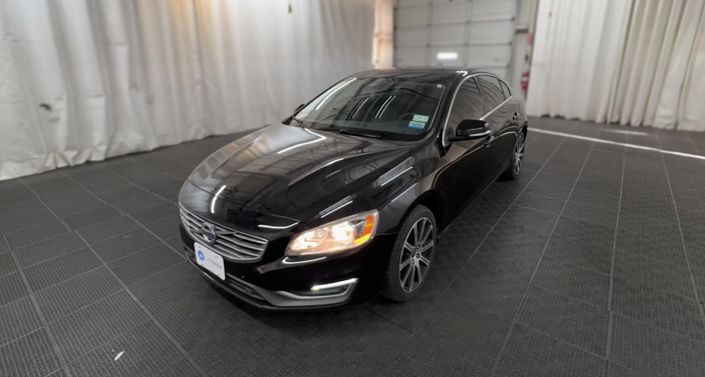 Thumbnail: 2017 Volvo S60 - 1