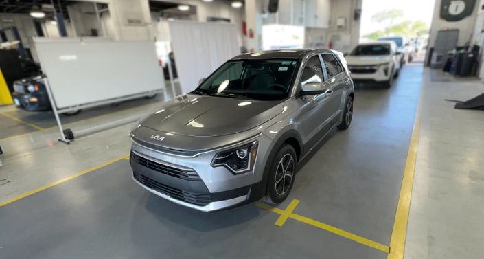Thumbnail: 2023 Kia Niro - 1