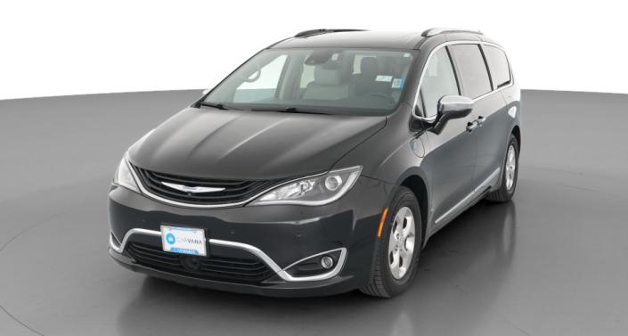 Thumbnail: 2018 Chrysler Pacifica - 1