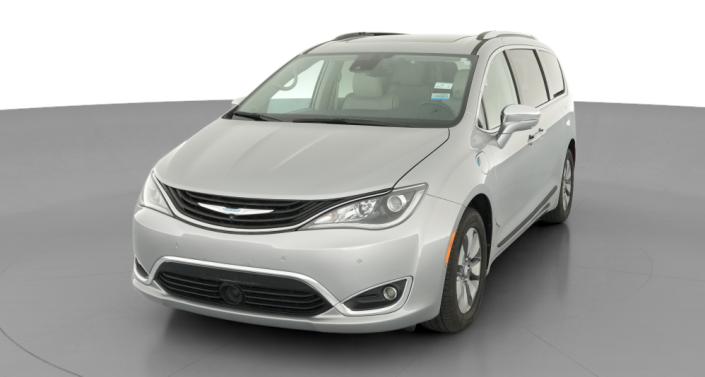 Thumbnail: 2018 Chrysler Pacifica - 1