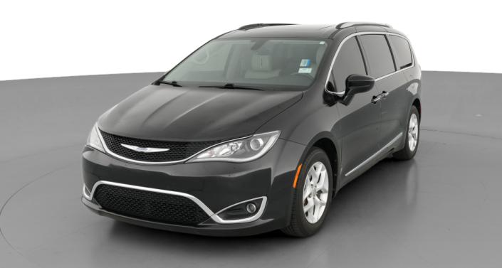 Thumbnail: 2018 Chrysler Pacifica - 1