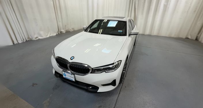 Thumbnail: 2019 BMW 3 Series - 1