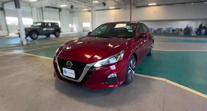 Thumbnail: 2022 Nissan Altima - 1