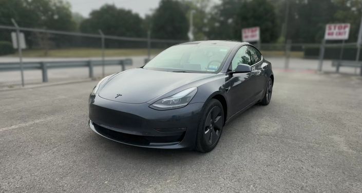 Thumbnail: 2023 Tesla Model 3 - 1