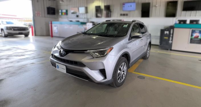 Thumbnail: 2018 Toyota RAV4 - 1