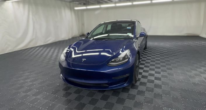 Thumbnail: 2022 Tesla Model 3 - 1