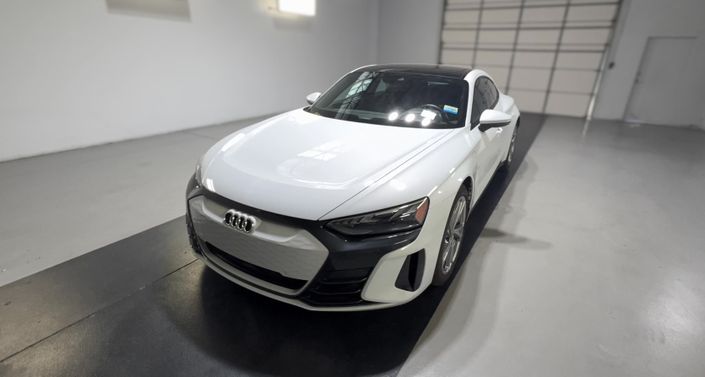 Thumbnail: 2023 Audi e-tron GT - 1