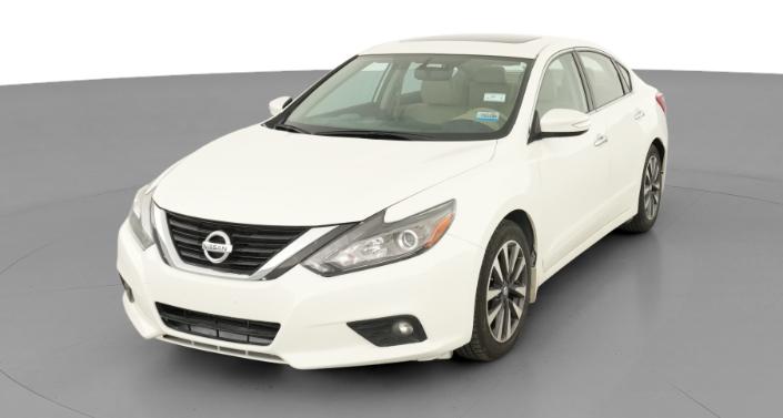 Thumbnail: 2016 Nissan Altima - 1