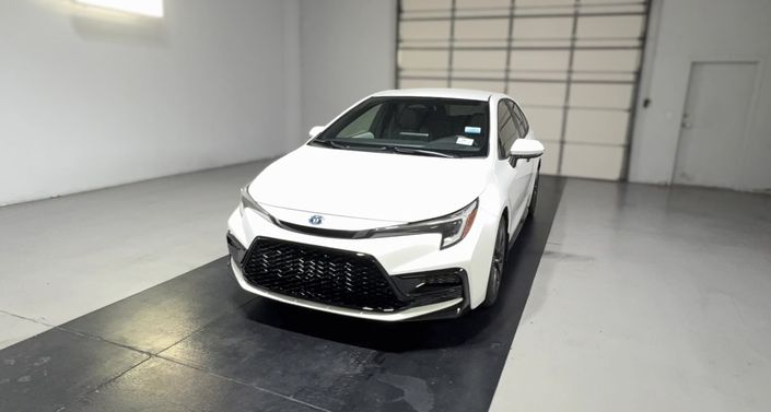 Thumbnail: 2023 Toyota Corolla - 1