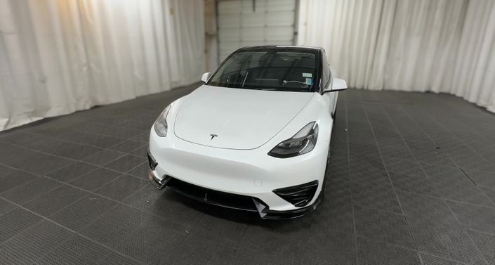 Thumbnail: 2024 Tesla Model Y - 1