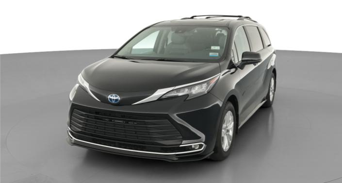 Thumbnail: 2024 Toyota Sienna - 1