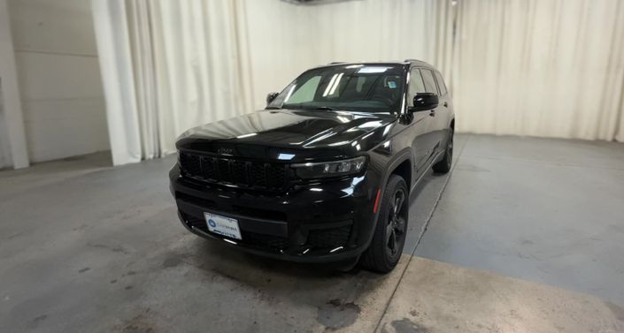 Thumbnail: 2023 Jeep Grand Cherokee L - 1