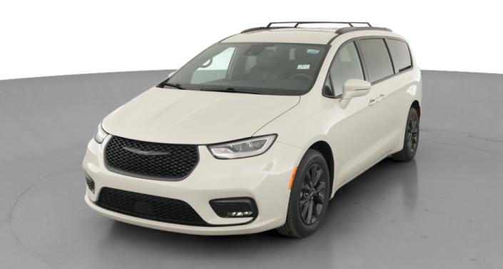Thumbnail: 2021 Chrysler Pacifica - 1