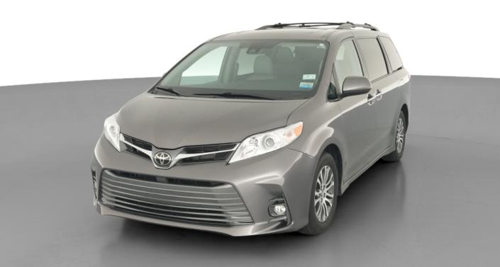 Thumbnail: 2020 Toyota Sienna - 1