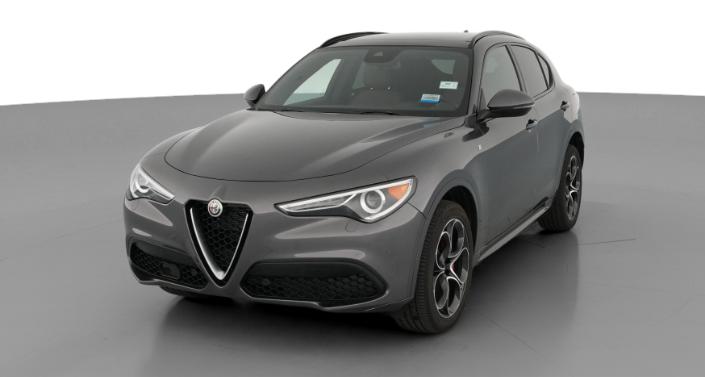 Thumbnail: 2023 Alfa Romeo Stelvio - 1